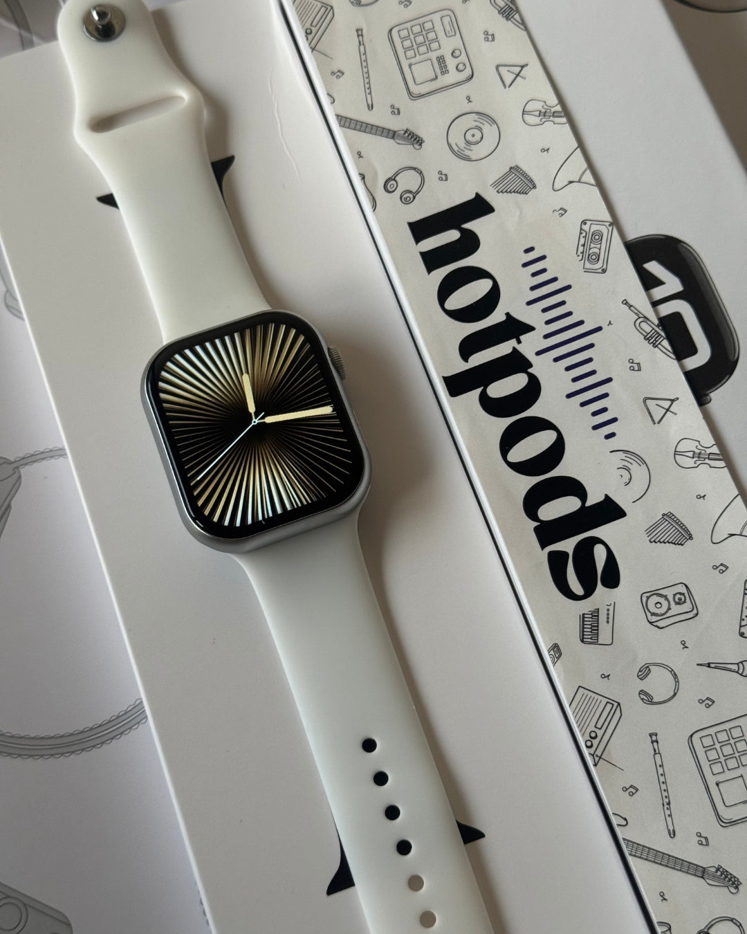 Series 10 Edge - ON/OFF Logo (Silver)