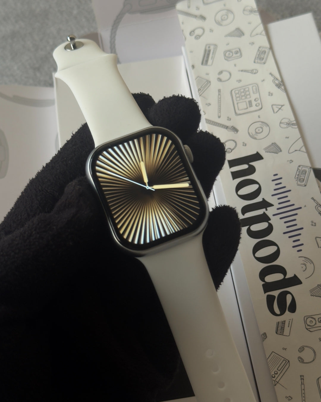 Series 10 Edge - ON/OFF Logo (Silver)