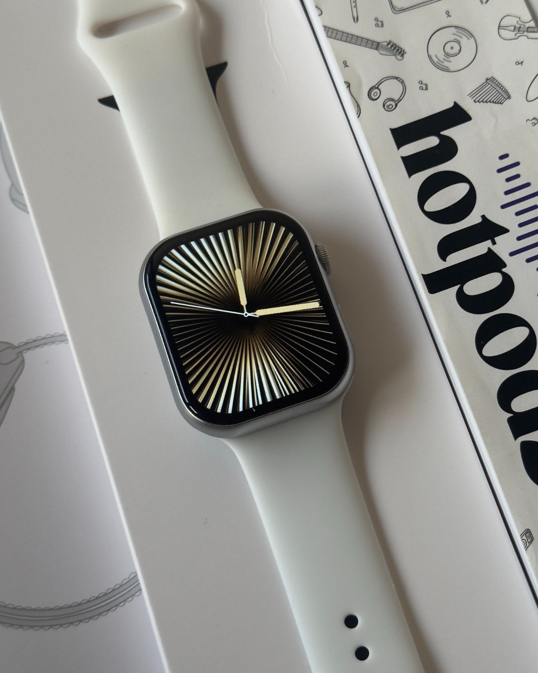 Series 10 Edge - ON/OFF Logo (Silver)