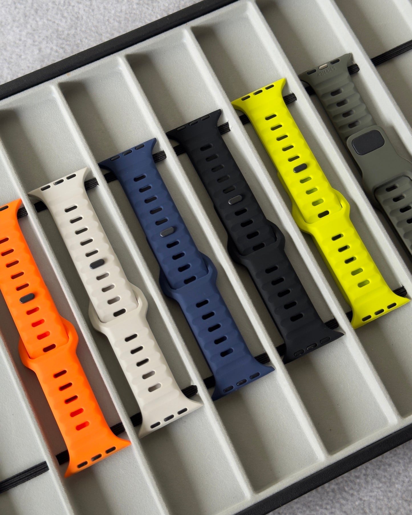 Silicon Sport Band (Dark Gray) 42mm to 49mm