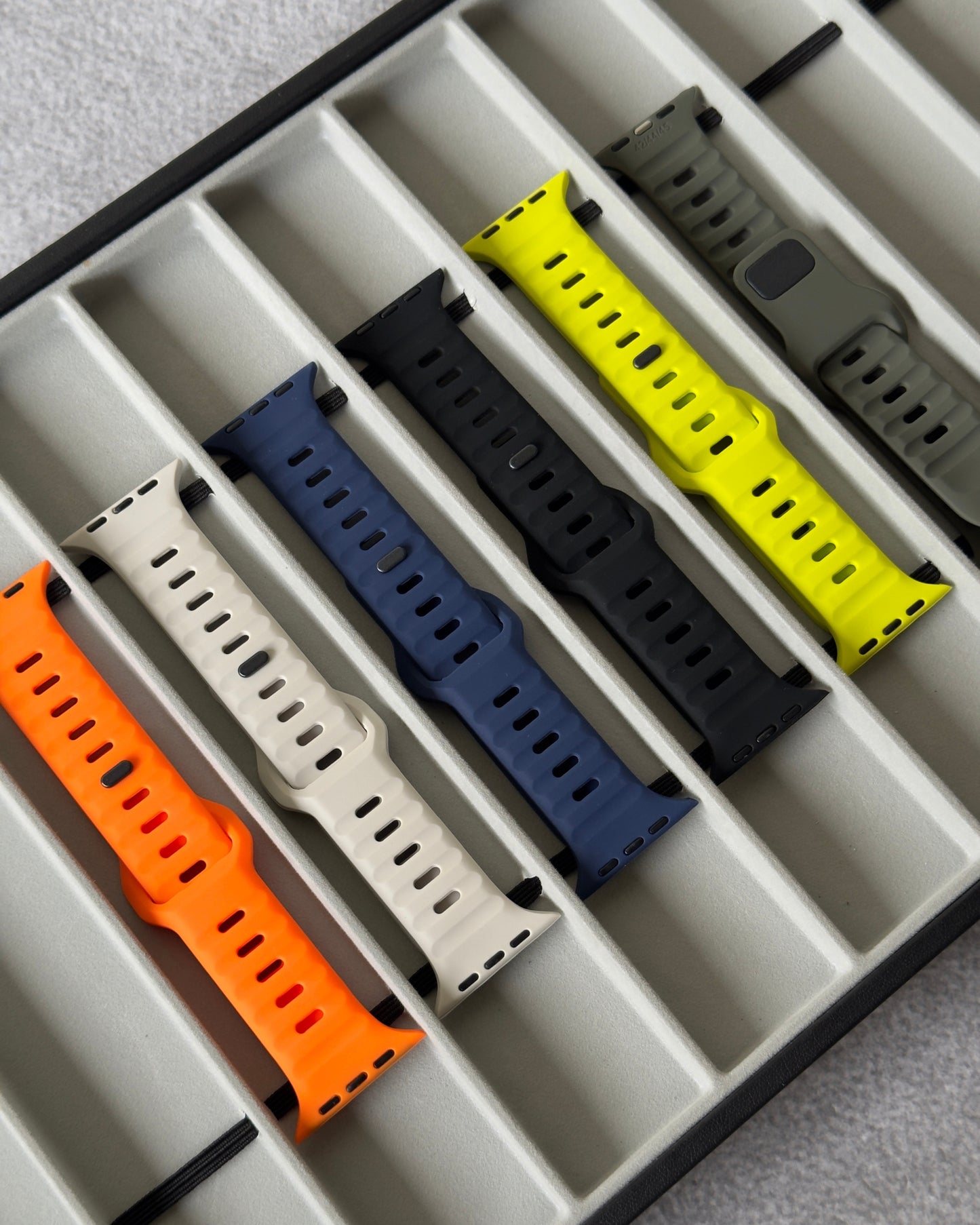 Silicon Sport Band (Dark Gray) 42mm to 49mm