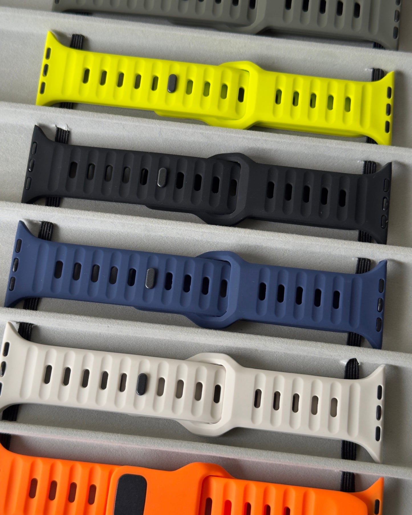 Silicon Sport Band (Dark Gray) 42mm to 49mm